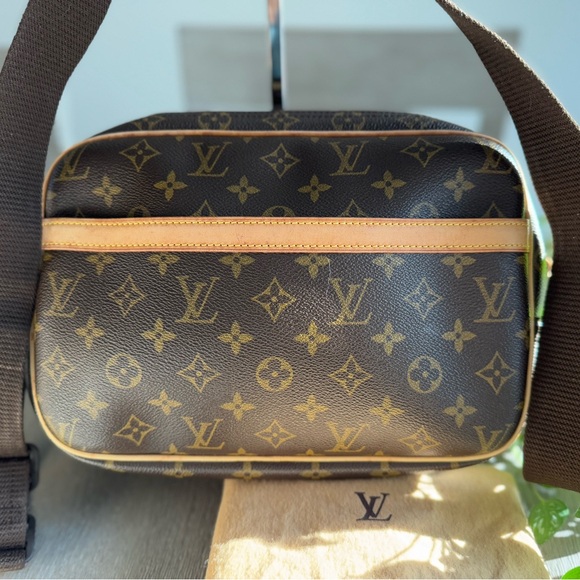 LV Reporter Monogram - Picture 2 of 9